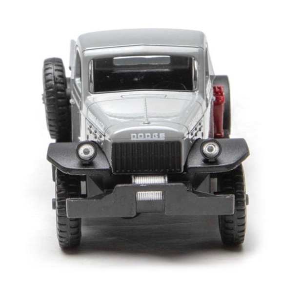 1947 Dodge Power Wagon 1:48 Die Cast Truck New In Box - Picture 4 of 7